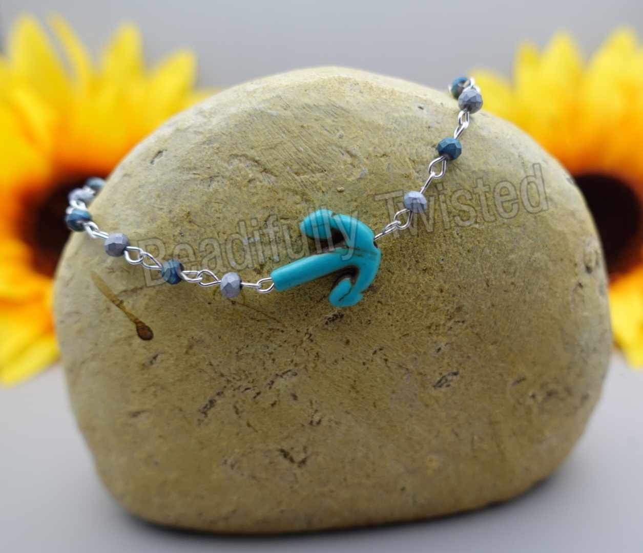 Handmade~Danity Wire Bracelets~Beachy Theme~Charms