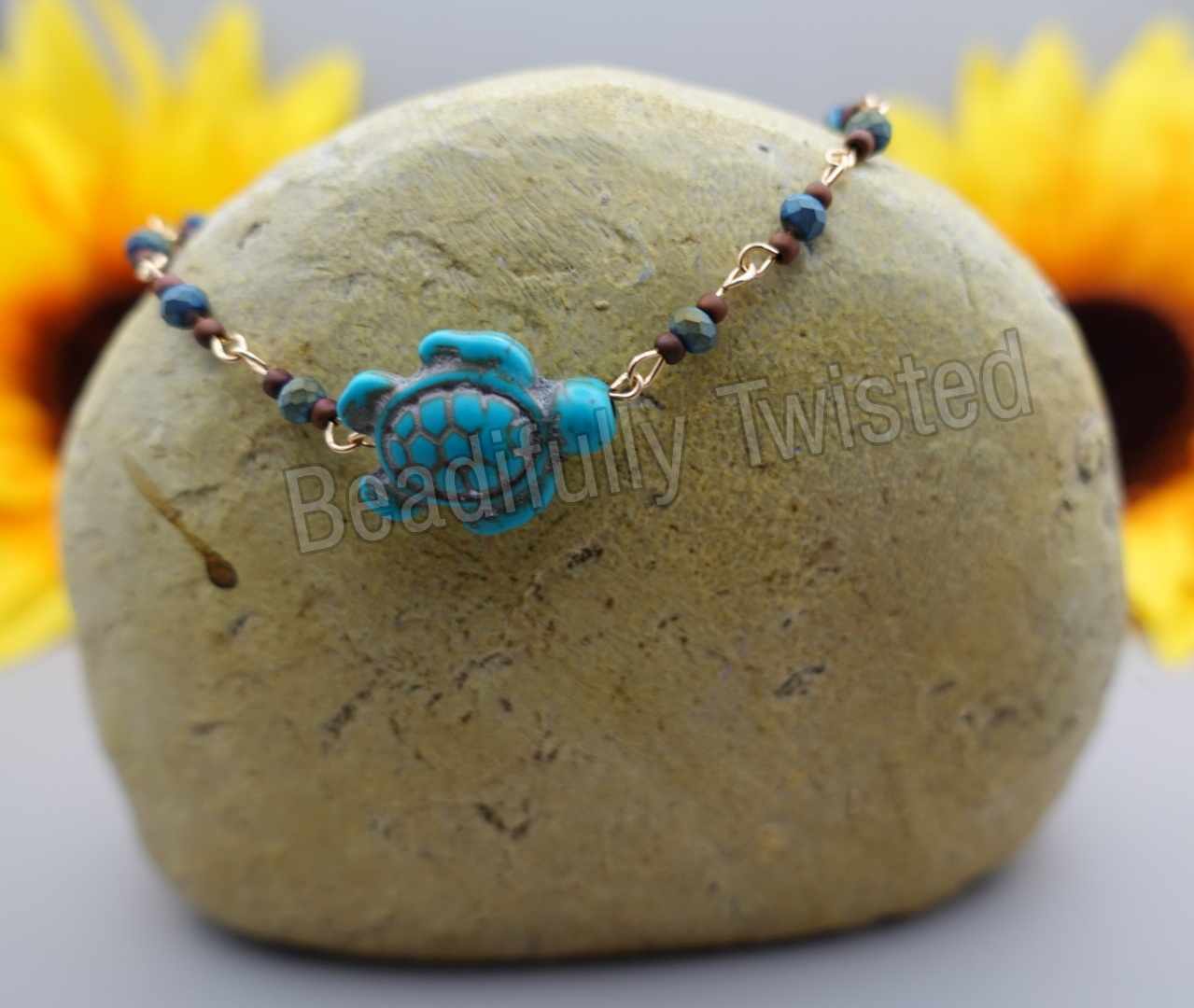 Handmade~Danity Wire Bracelets~Beachy Theme~Charms