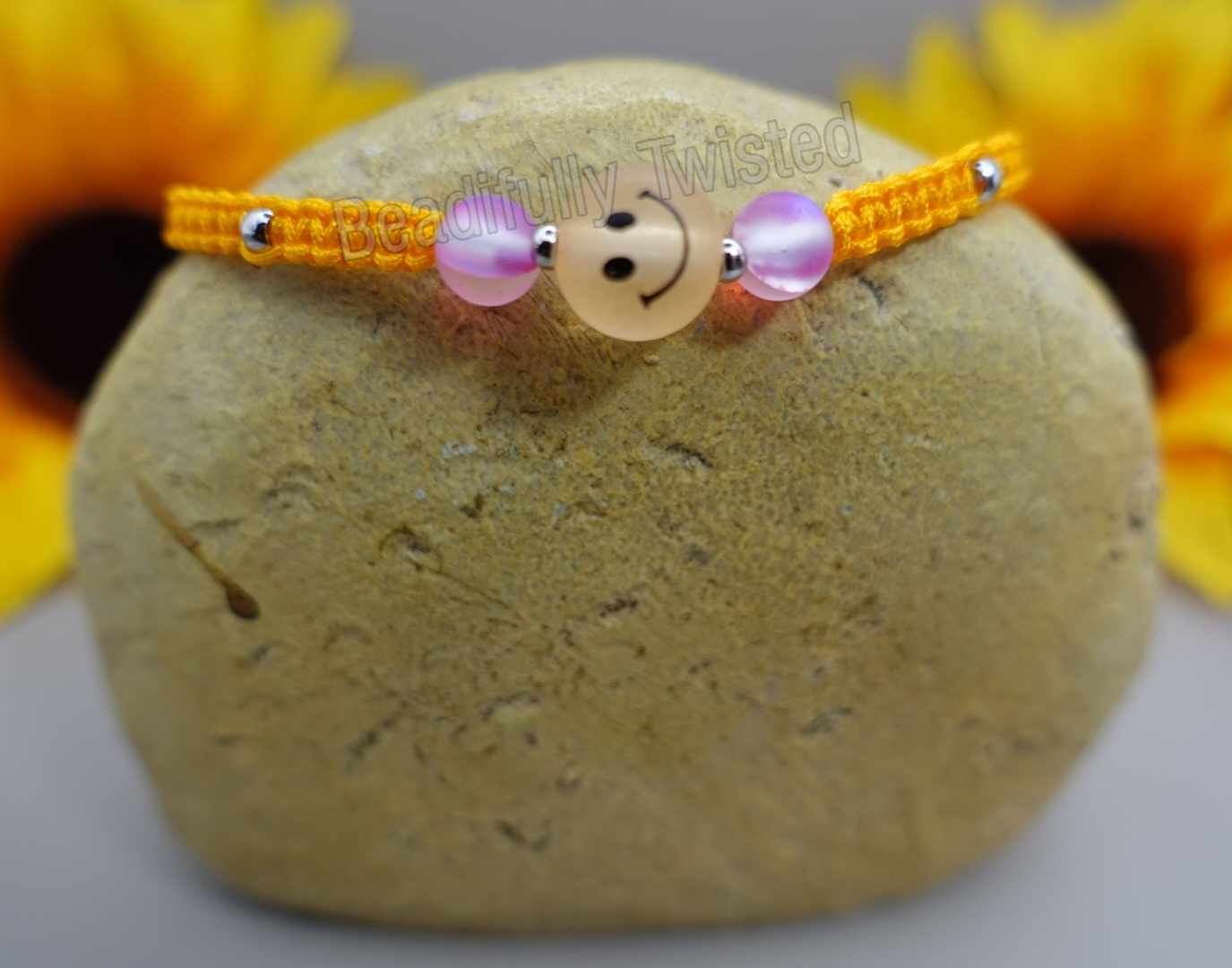 Handmade~Macramé Bracelets~Smiley Face~Adjustable