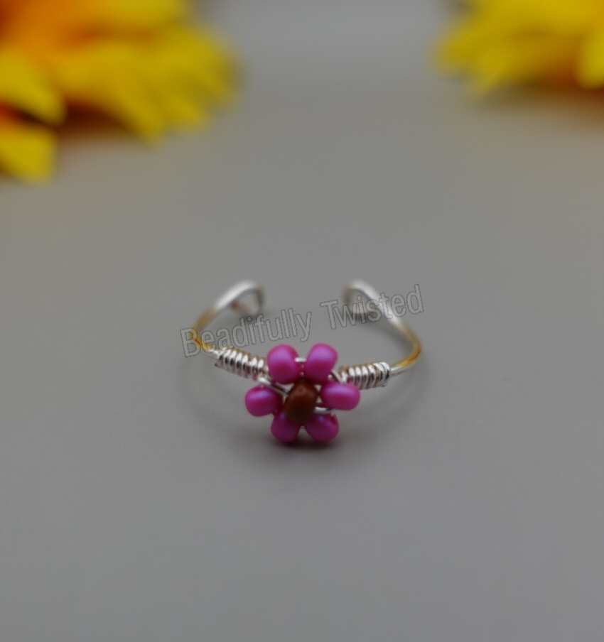 Handmade~Wire Wrapped Rings~Adjustable~Daisies