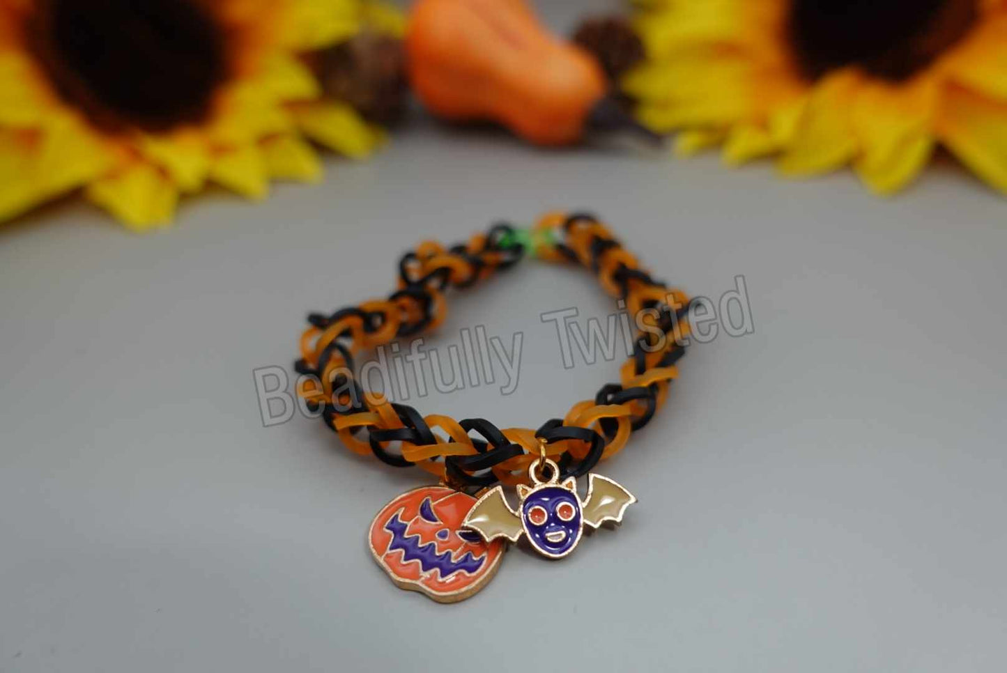 Handmade~Rubber Band Bracelet~Adjustable~Halloween