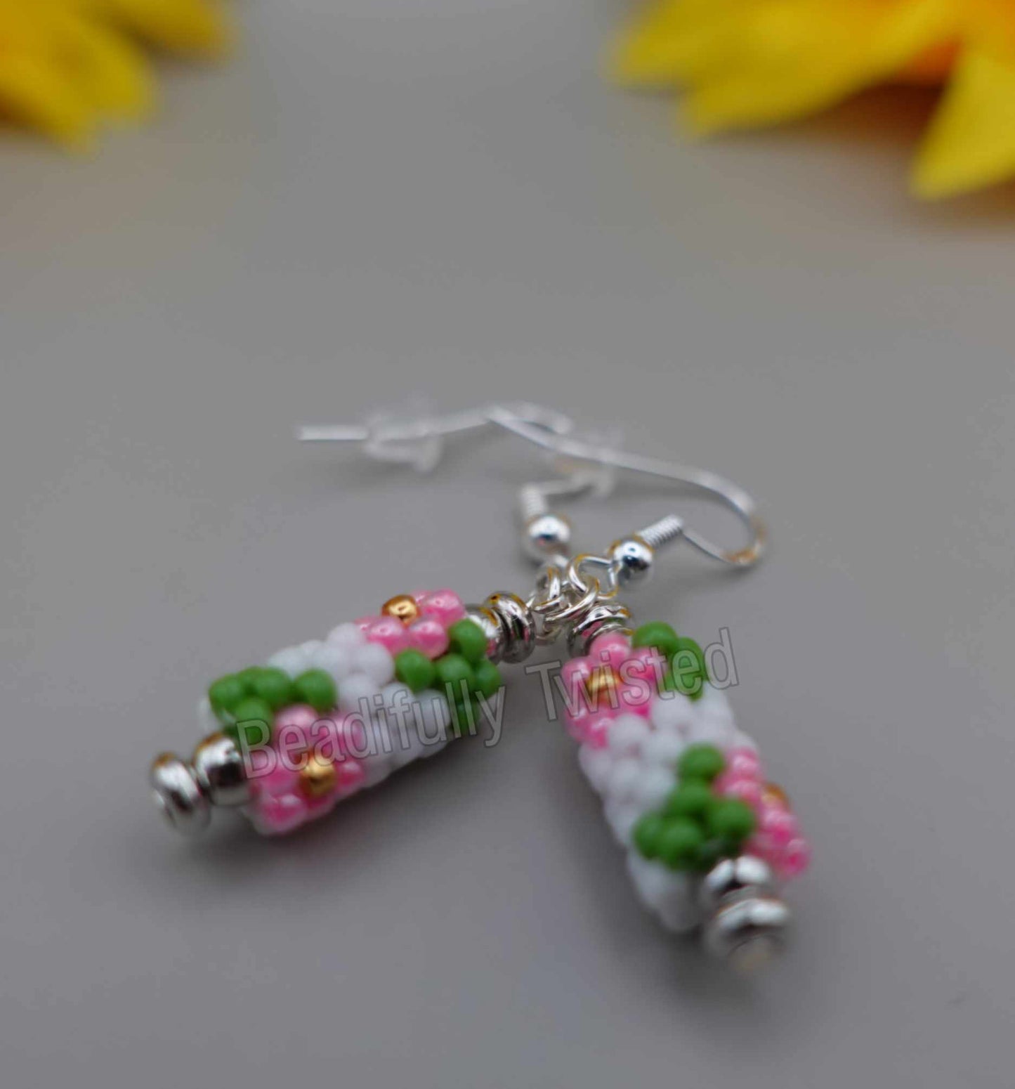 Handmade~Dangle Drop Earrings~Flowers~Valentines day