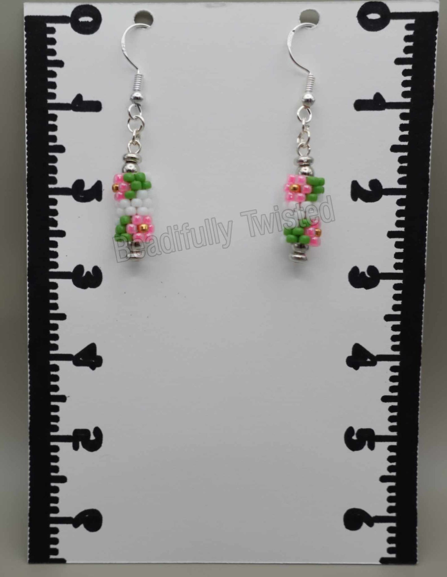 Handmade~Dangle Drop Earrings~Flowers~Valentines day