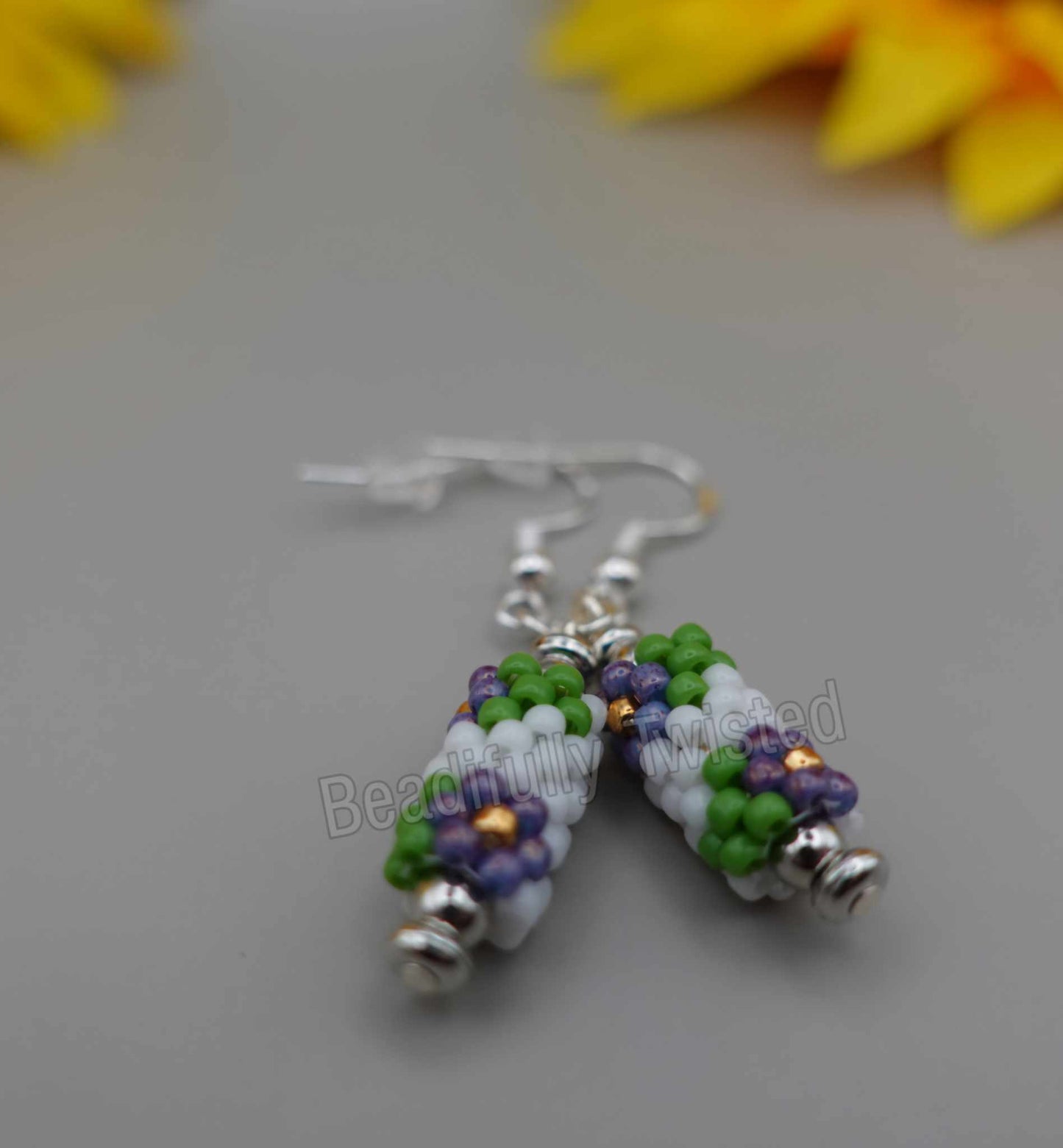 Handmade~Dangle Drop Earrings~Flowers~Valentines day